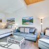 Отель Keystone Studio w/ Hot Tub: Walk to Ski Lifts!, фото 5