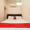 Отель Reddoorz Fella Homestay Medan, фото 8