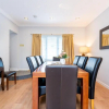 Отель NEW Four Bedroom House - all rooms ensuite, фото 3
