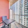 Отель Modern 2BR Apt - DT Calgary w City Views, фото 6