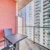 Отель Modern 2BR Apt - DT Calgary w City Views, фото 15