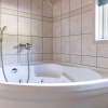Отель 7 Person Holiday Home in Logstor, фото 3