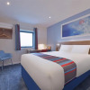 Отель Travelodge Sittingbourne, фото 2