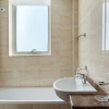 Отель Maison Privee - Brand New Apt w/Lake Walkways, Clse to Beach, фото 8