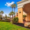 Отель Best Western Palm Court Inn в Модесто