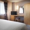 Отель Suites Hotel Knowsley, фото 7