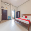 Отель RedDoorz near GOR Sempaja Samarinda, фото 4