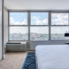 Отель Cozysuites 800 Tower 1BR w sky Pool gym 08, фото 15