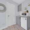 Отель Charming Serviced Studio West Drayton London UB7, фото 8