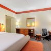 Отель La Quinta Inn & Suites by Wyndham Raleigh/Durham Southpoint, фото 30