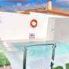 Отель Casa con piscina de agua salada III, фото 16