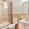 Отель New and Cozy 1BD Apt in the Heart of Philly!, фото 10
