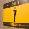 Отель Break Hotel, фото 2