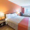 Отель Motel 6, фото 4