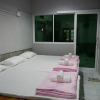 Отель Muangluangraek Homestay, фото 2