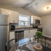 Отель Spacious DAL & Downtown Apartments, фото 11