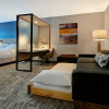 Отель SpringHill Suites Albuquerque University Area, фото 3