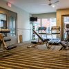 Отель 1 BR Uptown Apt close to shopping by Frontdesk, фото 10