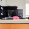Отель Homey And Comfort Studio Apartment At B Residence, фото 2