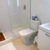 Отель Stylish Condo in Amazing King West Area, фото 5