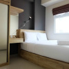 Отель Modern and Bright 2BR Green Pramuka Apartment, фото 24
