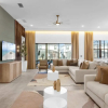 Отель Home Next to Seaworld w Pool and Hot Tub, фото 14