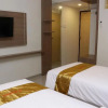 Отель Triizz Hotel Semarang by Royal Singosari, фото 3