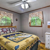 Отель Robbinsville Cabin w/ Deck: 3 Mi to Fontana Lake!, фото 3
