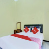 Отель OYO 92387 Ratu Homestay Syariah, фото 7