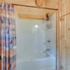 Отель Soldotna Fisherman's Cabin ~ 6 Mi to Kenai River, фото 5