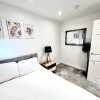 Отель Remarkable 2-bed Apartment in Liverpool, фото 1