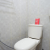 Отель RedDoorz Syariah Near Gerbang Toll Manyaran, фото 7