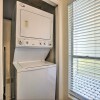 Отель Pet-friendly Bryan Escape ~ 2 Mi to Texas A&M, фото 10