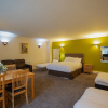 Отель OYO Oakcroft Guest House Manchester Airport, фото 30