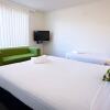 Отель City Edge Serviced Apartments East Melbourne, фото 6