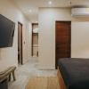 Отель Stylish 2 Level 3 BR Penthouse Stunning Design Private Pool Sun Deck Best Wifi, фото 33