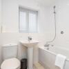 Отель Stunning 3BR house in Basildon, фото 9