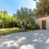 Отель Splendid typical house with pool and large garden in St Tropez - Welkeys, фото 4