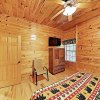 Отель Peaceful Serenity W Private Hot Tub And Game Room 4 Bedroom Cabin, фото 19