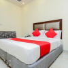 Отель OYO 87655 Royal Sky, фото 4