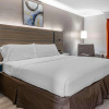 Отель Holiday Inn Fayetteville-I-95 South, фото 3