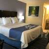 Отель Days Inn by Wyndham Charles Town/Harpers Ferry, фото 17