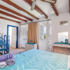 Отель Amazing Home in Supetarska Draga With 3 Bedrooms and Wifi, фото 23