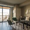 Отель FRONTDESK Confluence on 3rd Apt Downtown Riverwalk Trails, фото 24