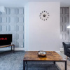Отель Lovely three bedroom home free parking, фото 1