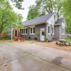 Отель Whimsical Cottage Near Springfield Art Museum!, фото 16