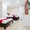 Отель RedDoorz @ University Belt Manila, фото 24