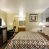 Отель Econo Lodge Woodstock, фото 7