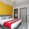 Отель OYO 10228 Hotel Chandramouli, фото 6