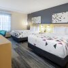 Отель La Quinta Inn & Suites by Wyndham White Plains - Elmsford, фото 7